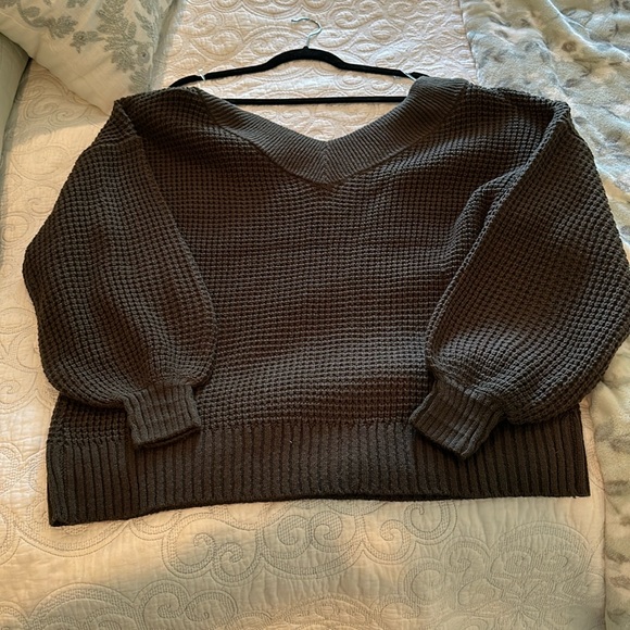 Zenana Outfitters Sweaters - Boutique sweater green
